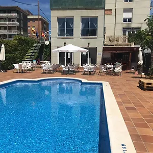2* Hotel Sant Jordi